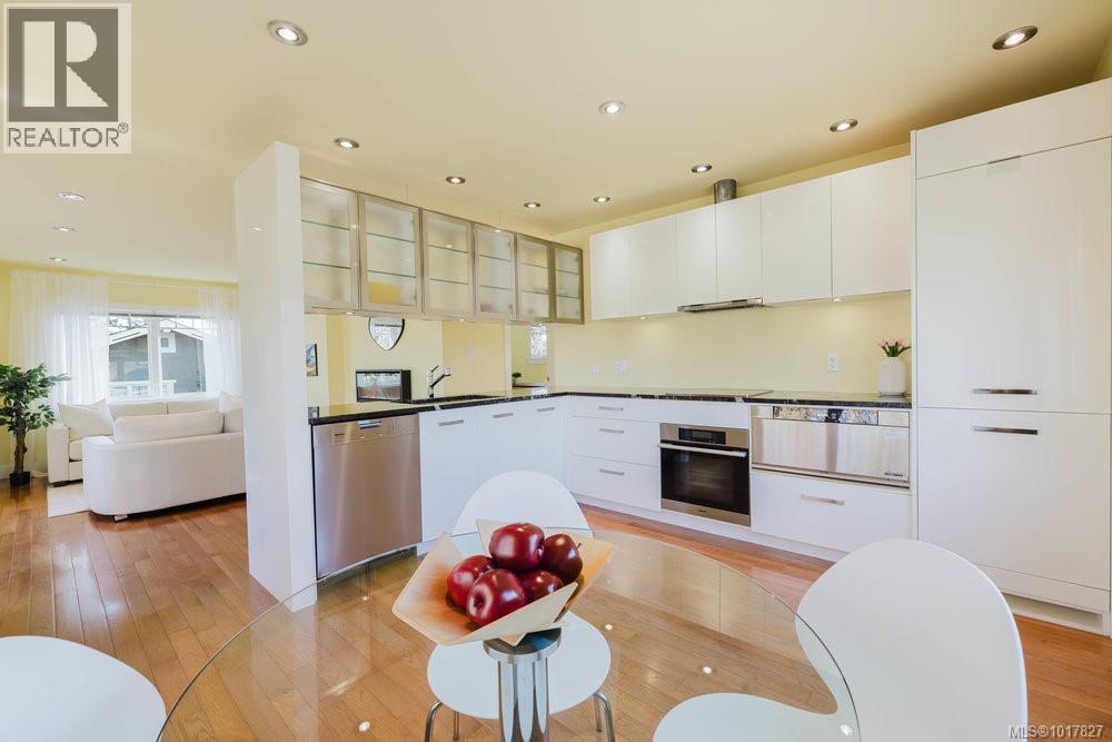 1865 Quamichan St, Victoria, British Columbia