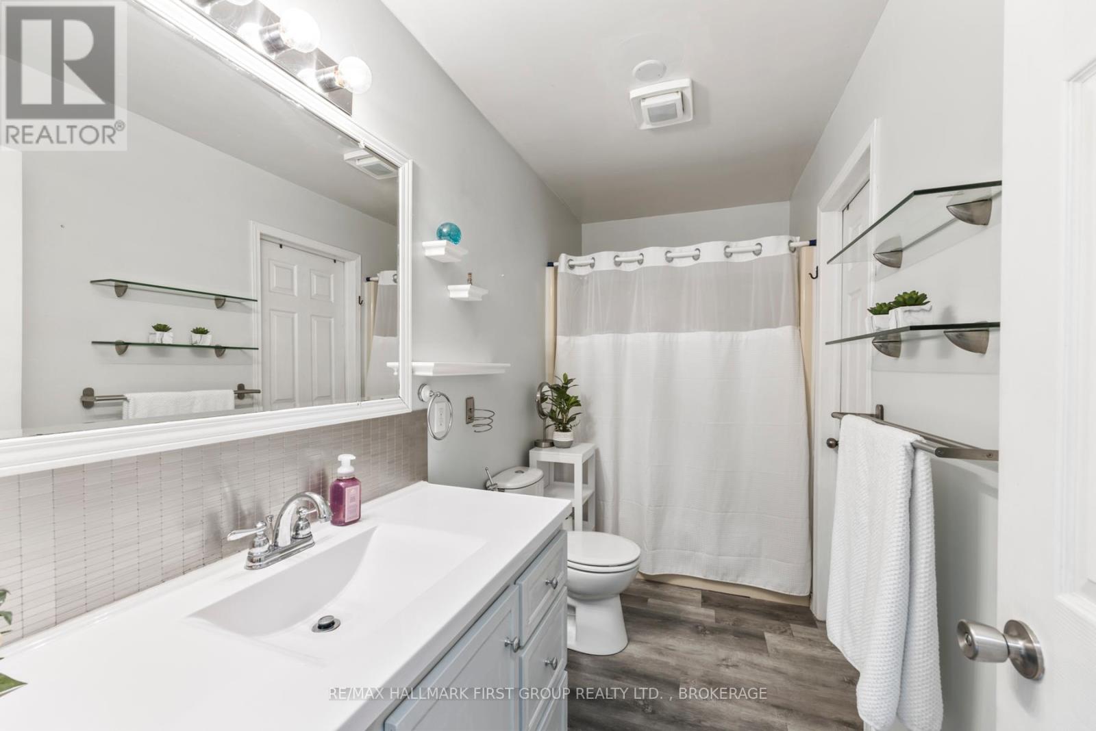 810 County 2 Road, Front Of Leeds & Seeleys Bay, Ontario  K0E 1L0 - Photo 26 - X12488372