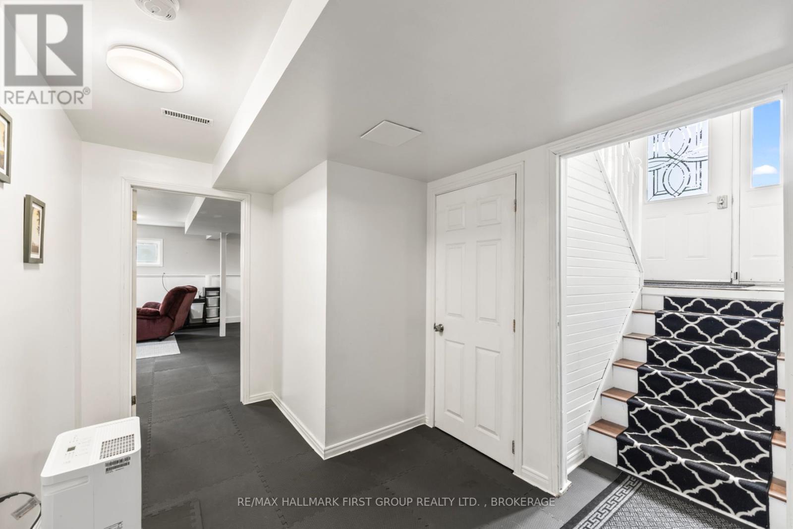 810 County 2 Road, Front Of Leeds & Seeleys Bay, Ontario  K0E 1L0 - Photo 28 - X12488372