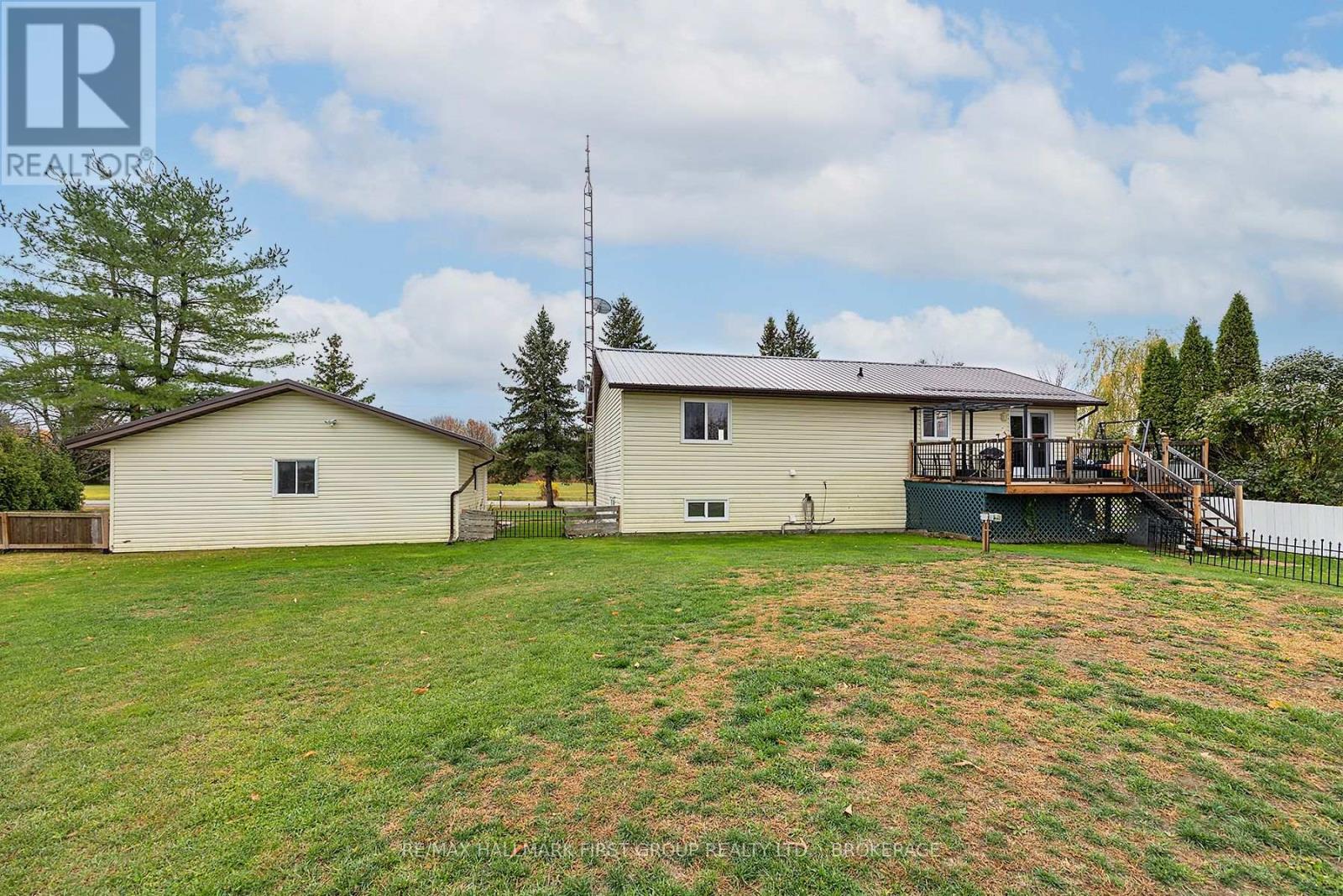 810 County 2 Road, Front Of Leeds & Seeleys Bay, Ontario  K0E 1L0 - Photo 33 - X12488372