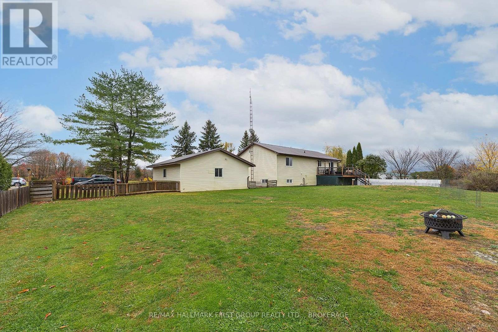 810 County 2 Road, Front Of Leeds & Seeleys Bay, Ontario  K0E 1L0 - Photo 6 - X12488372