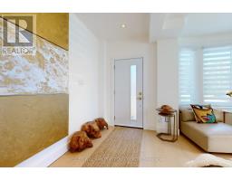 22 PITT AVENUE, Toronto, Ontario