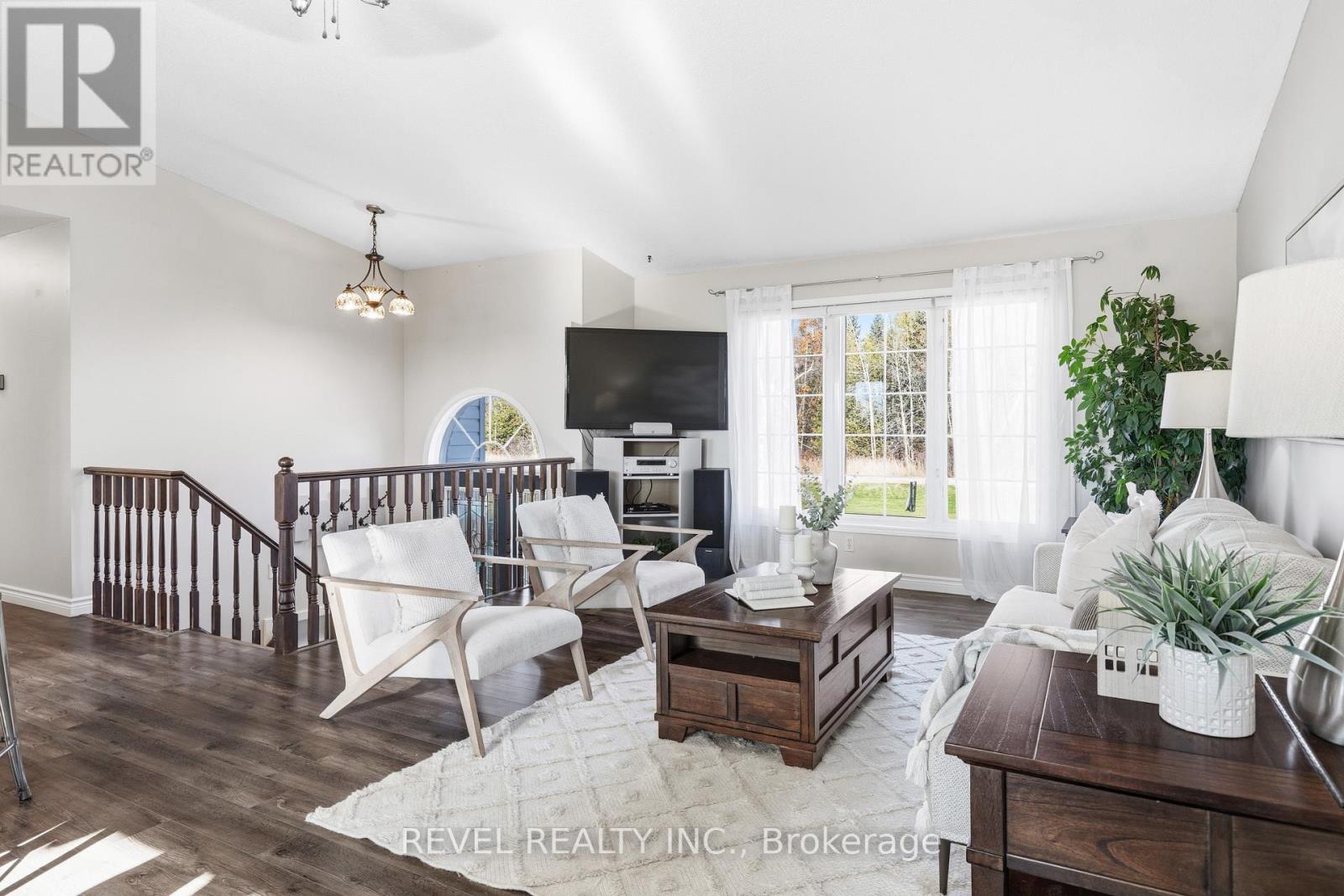 443 Tower Road, Kawartha Lakes, Ontario  K9V 4R4 - Photo 7 - X12487916