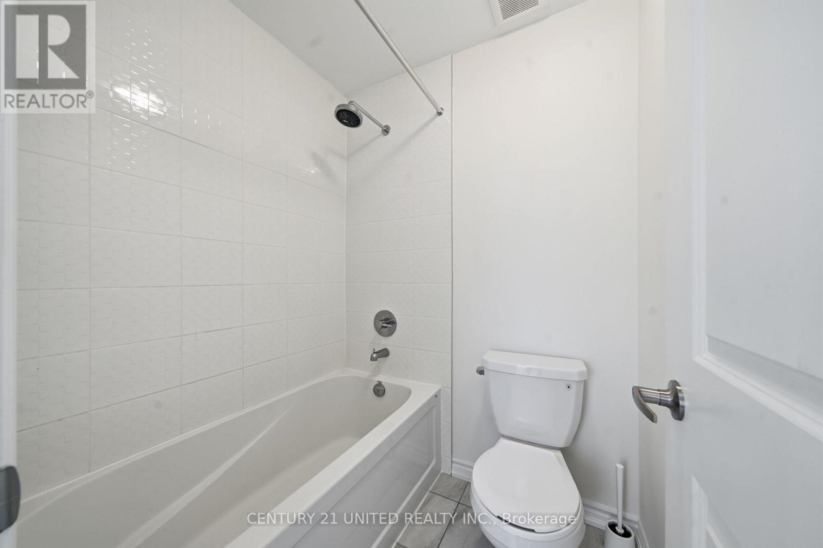 45 Golden Meadows Drive, Otonabee-South Monaghan, Ontario  K9J 0K8 - Photo 28 - X12488010