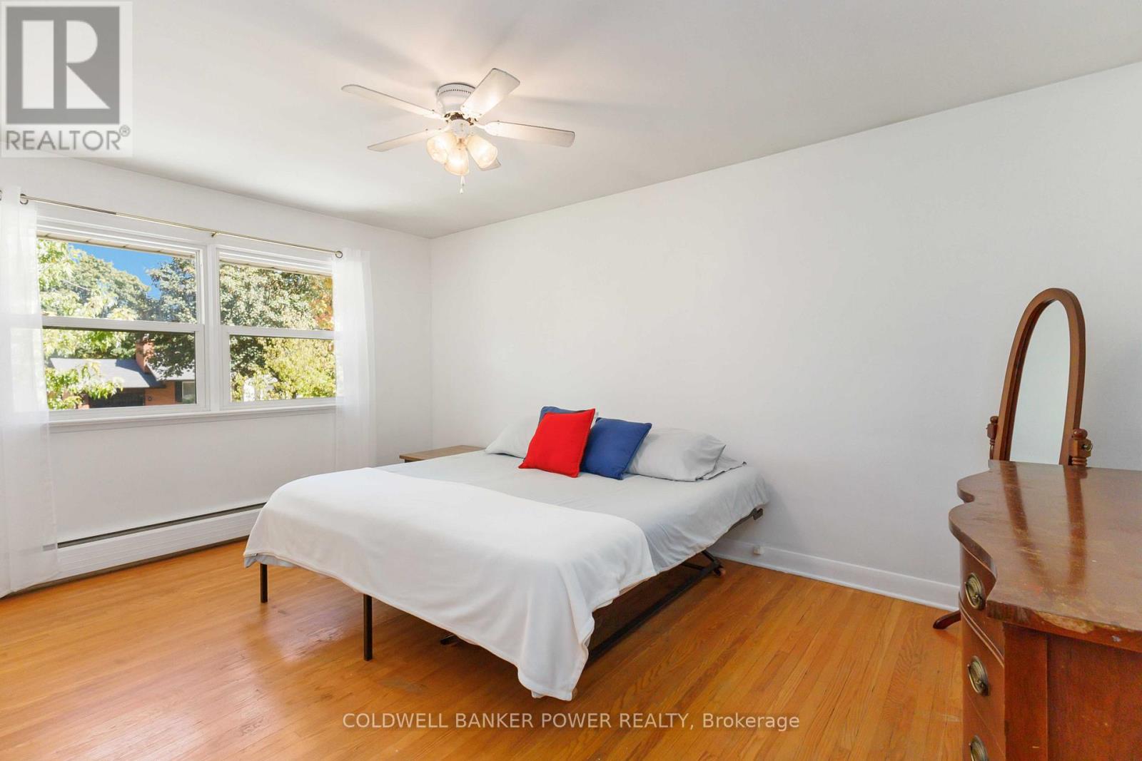 1 Mcleod Crescent, London North, Ontario  N5X 1S7 - Photo 19 - X12487782