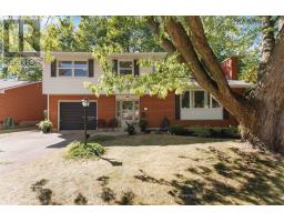 1 MCLEOD CRESCENT, London North, Ontario