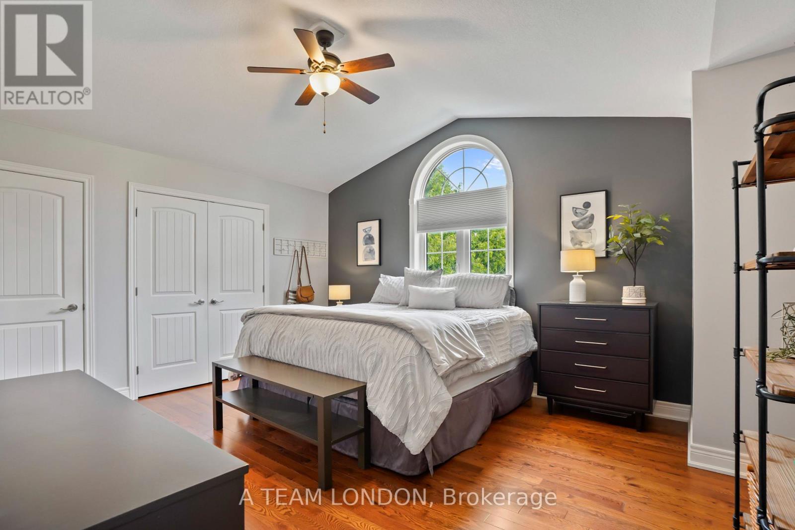 400 Second Street, Strathroy-Caradoc, Ontario  N7G 3H8 - Photo 21 - X12488118