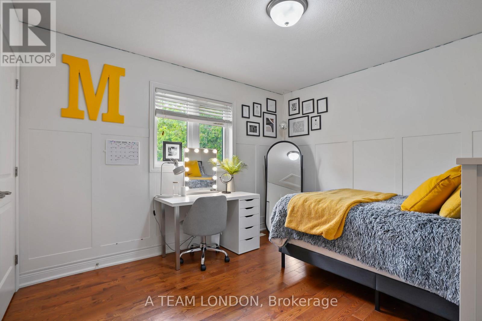 400 Second Street, Strathroy-Caradoc, Ontario  N7G 3H8 - Photo 25 - X12488118