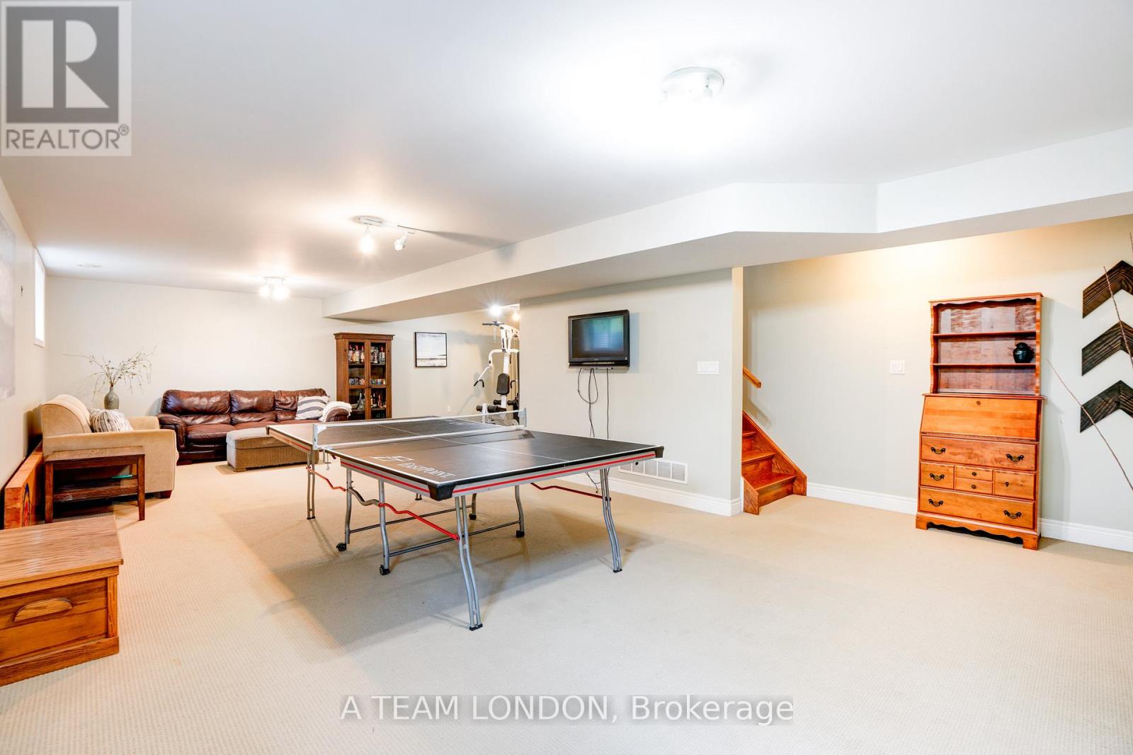 400 Second Street, Strathroy-Caradoc, Ontario  N7G 3H8 - Photo 27 - X12488118