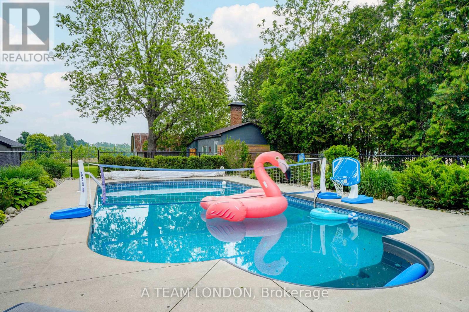 400 Second Street, Strathroy-Caradoc, Ontario  N7G 3H8 - Photo 35 - X12488118