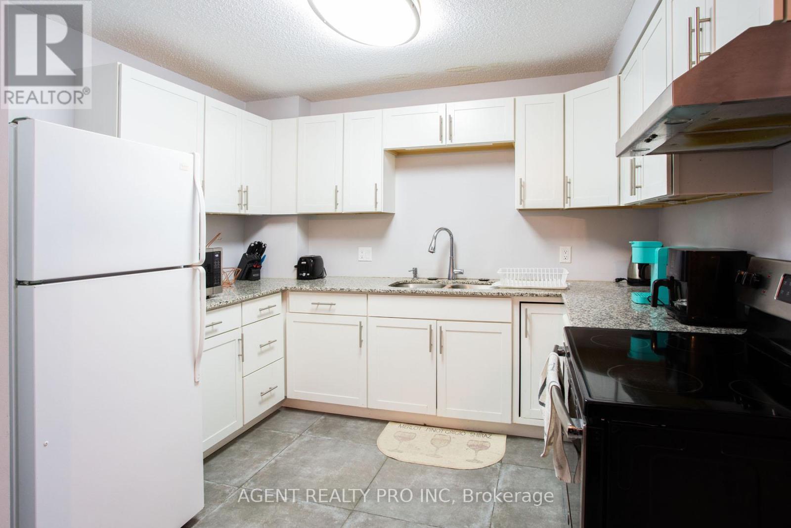 217 - 1 Jacksway Crescent, London North, Ontario  N5X 3T6 - Photo 20 - X12488126