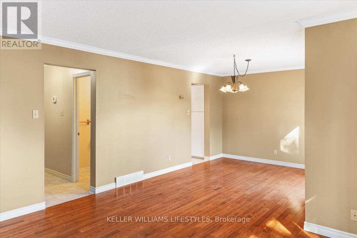 26 - 1845 Aldersbrook Road, London North, Ontario  N6G 4V9 - Photo 10 - X12488276