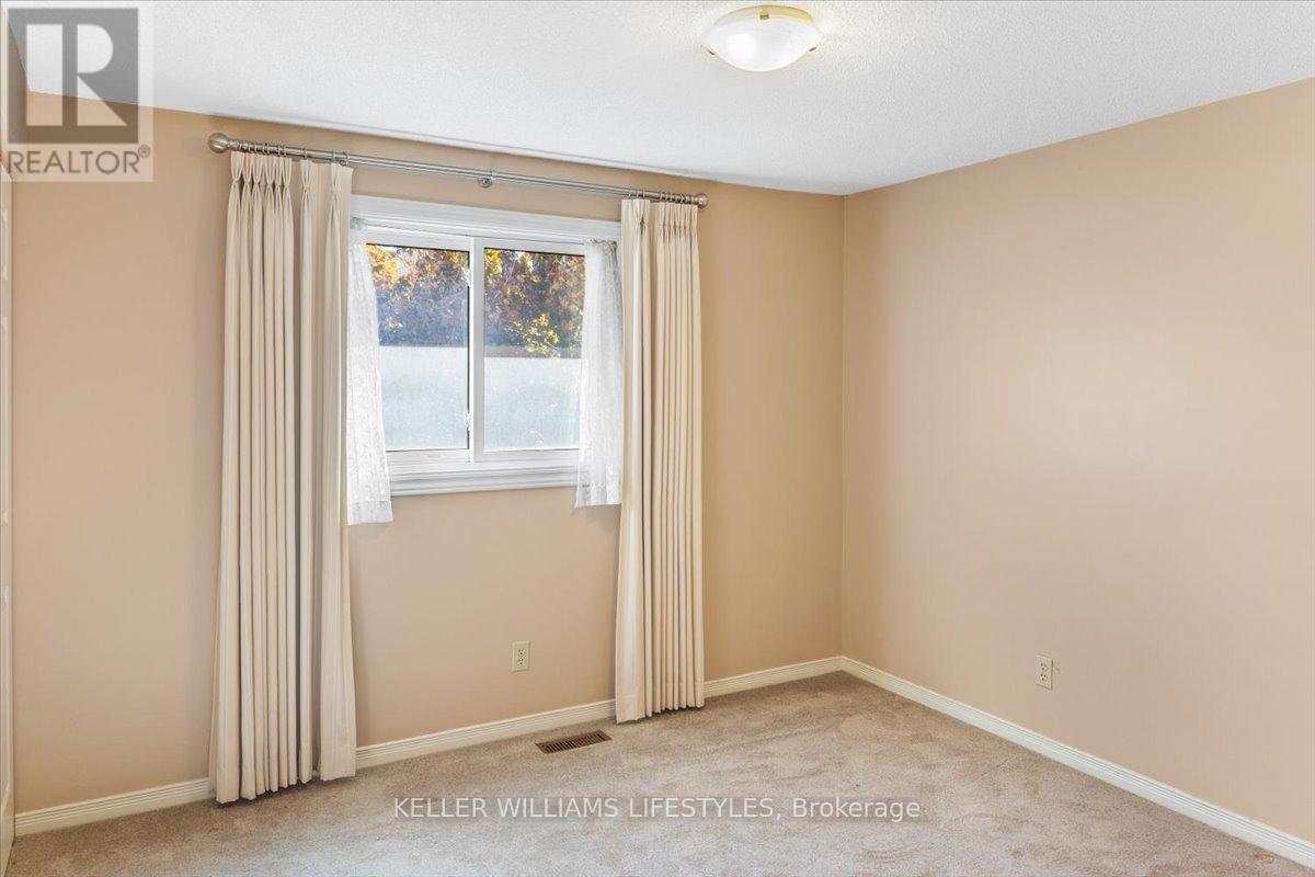 26 - 1845 Aldersbrook Road, London North, Ontario  N6G 4V9 - Photo 29 - X12488276