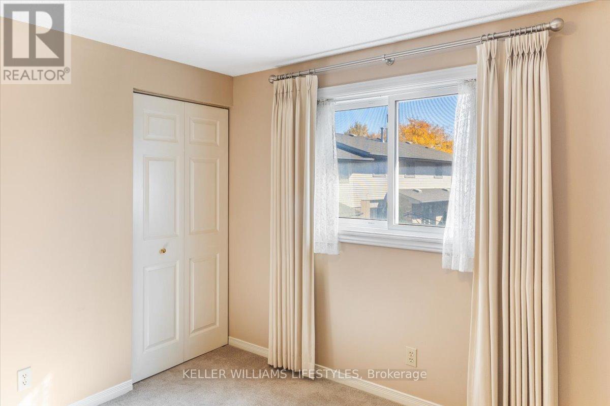 26 - 1845 Aldersbrook Road, London North, Ontario  N6G 4V9 - Photo 30 - X12488276