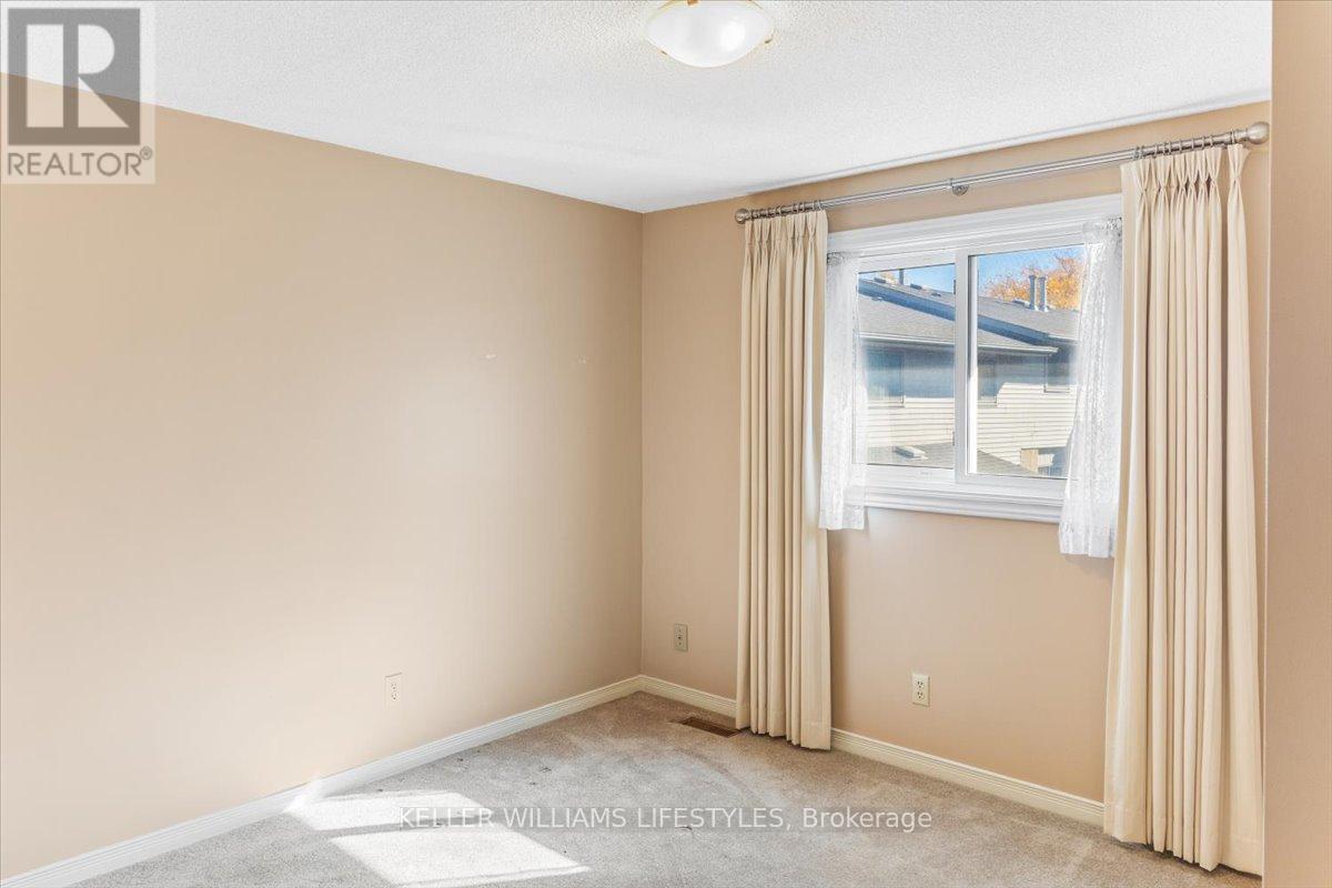 26 - 1845 Aldersbrook Road, London North, Ontario  N6G 4V9 - Photo 33 - X12488276