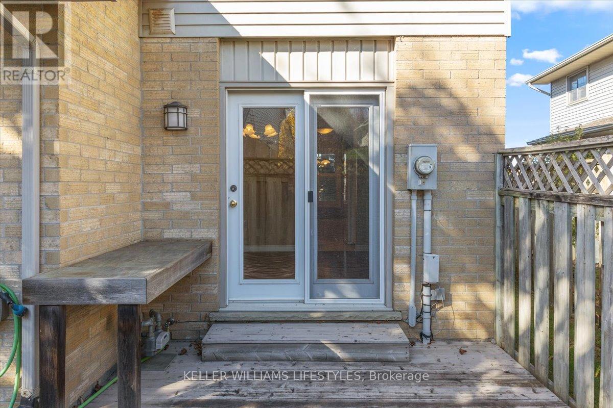 26 - 1845 Aldersbrook Road, London North, Ontario  N6G 4V9 - Photo 40 - X12488276