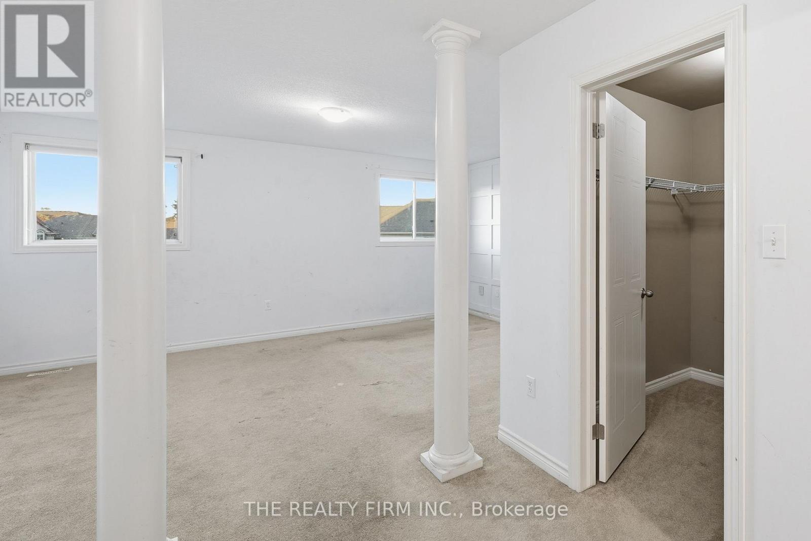 1012 Oakcrossing Road, London North, Ontario  N6H 0A8 - Photo 23 - X12488398