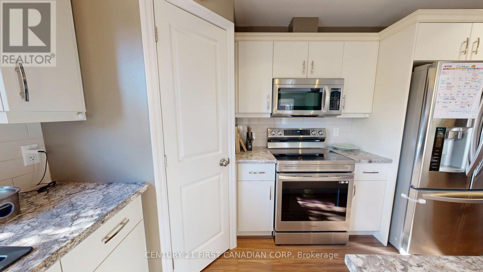 120 Edison Street, St. Marys, Ontario  N4X 0A8 - Photo 14 - X12488444