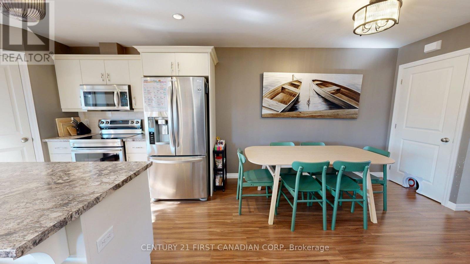 120 Edison Street, St. Marys, Ontario  N4X 0A8 - Photo 7 - X12488444