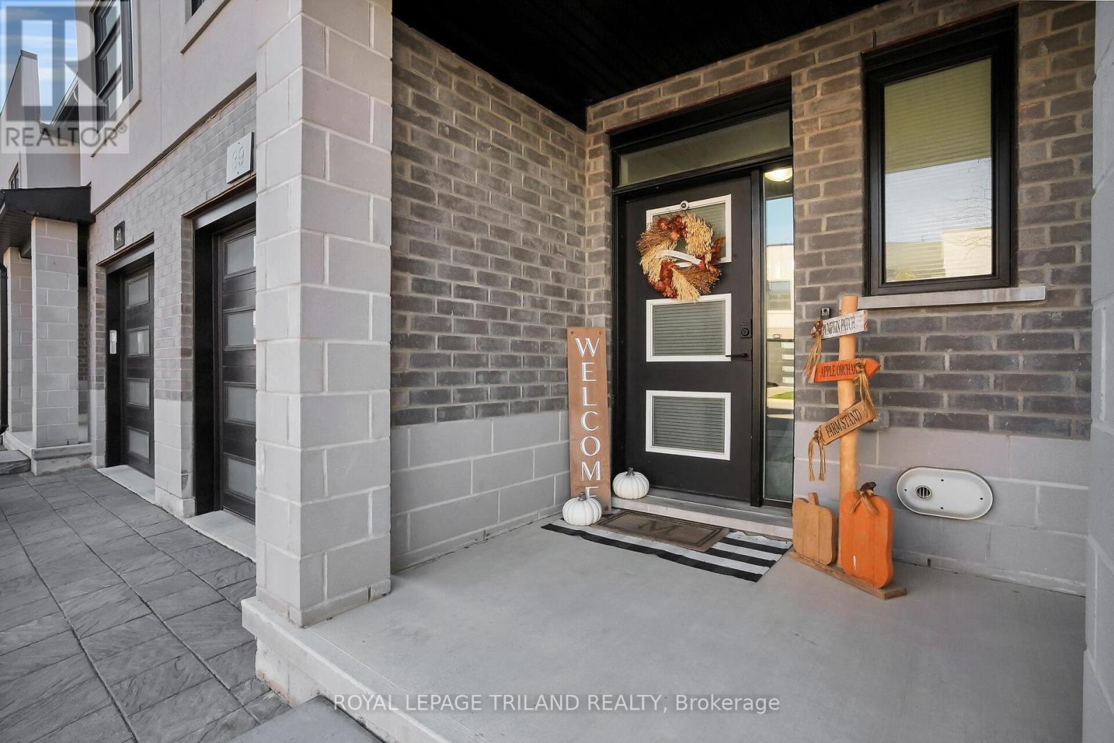 39 - 3380 Singleton Avenue, London South, Ontario  N6L 0E8 - Photo 2 - X12488716