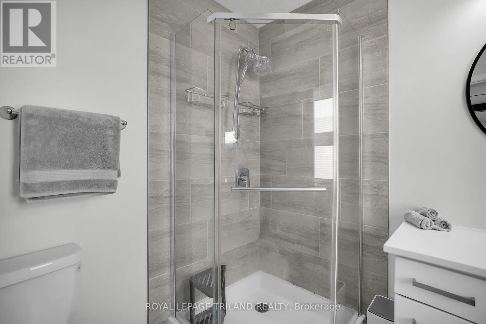 39 - 3380 Singleton Avenue, London South, Ontario  N6L 0E8 - Photo 24 - X12488716