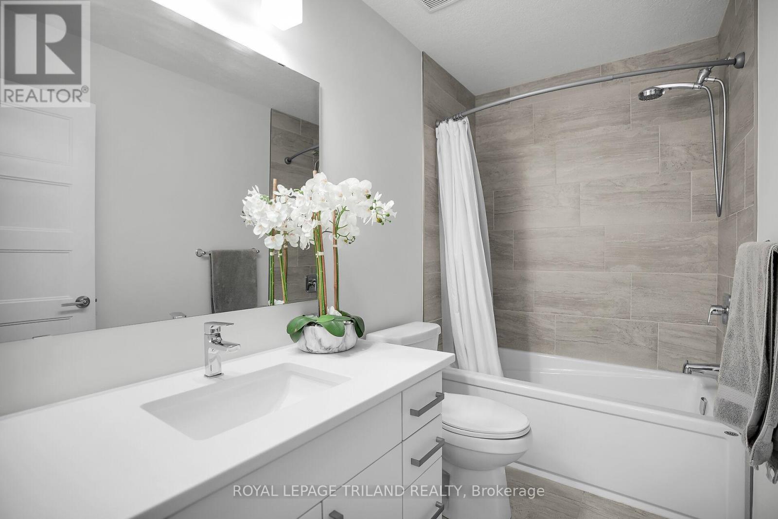 39 - 3380 Singleton Avenue, London South, Ontario  N6L 0E8 - Photo 27 - X12488716