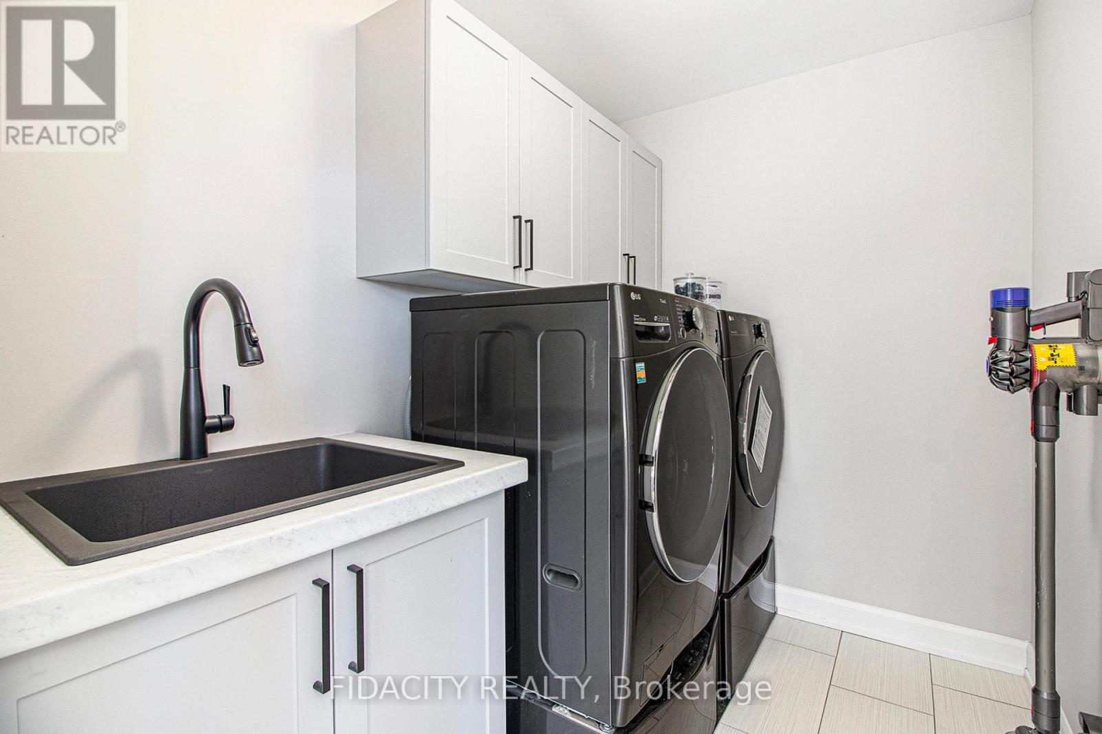 649 Misty Street, Russell, Ontario  K4R 0E7 - Photo 22 - X12488160