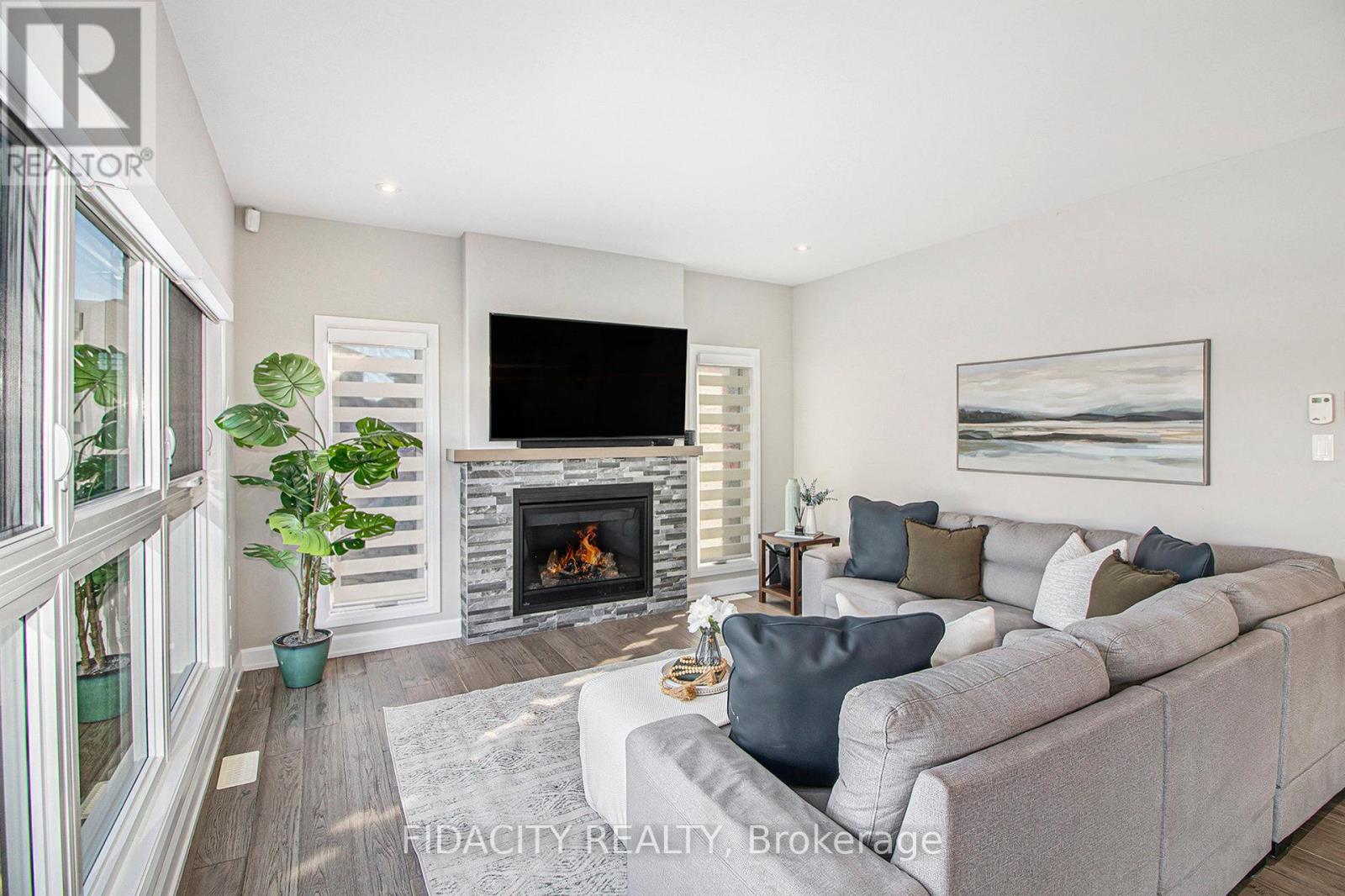 649 Misty Street, Russell, Ontario  K4R 0E7 - Photo 8 - X12488160