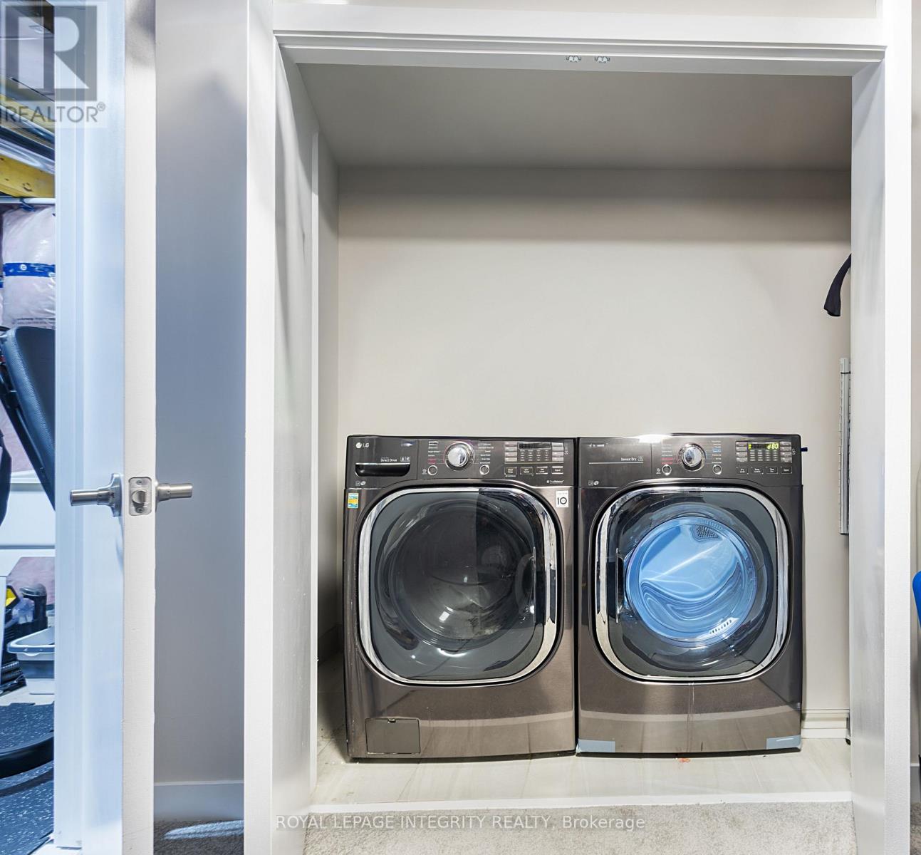 400 Epoch Street, Ottawa, Ontario  K2J 6X5 - Photo 28 - X12488348