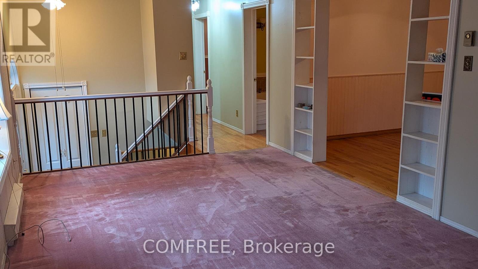 9 Woodwind Crescent, Ottawa, Ontario  K2S 1V1 - Photo 5 - X12488402