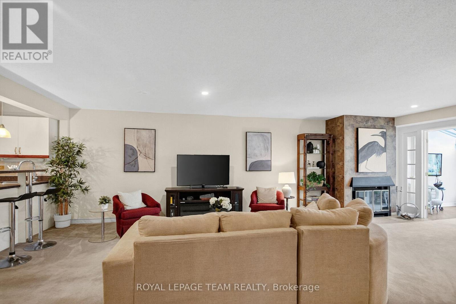 206 Stratas Court, Ottawa, Ontario  K2L 3K5 - Photo 13 - X12488406