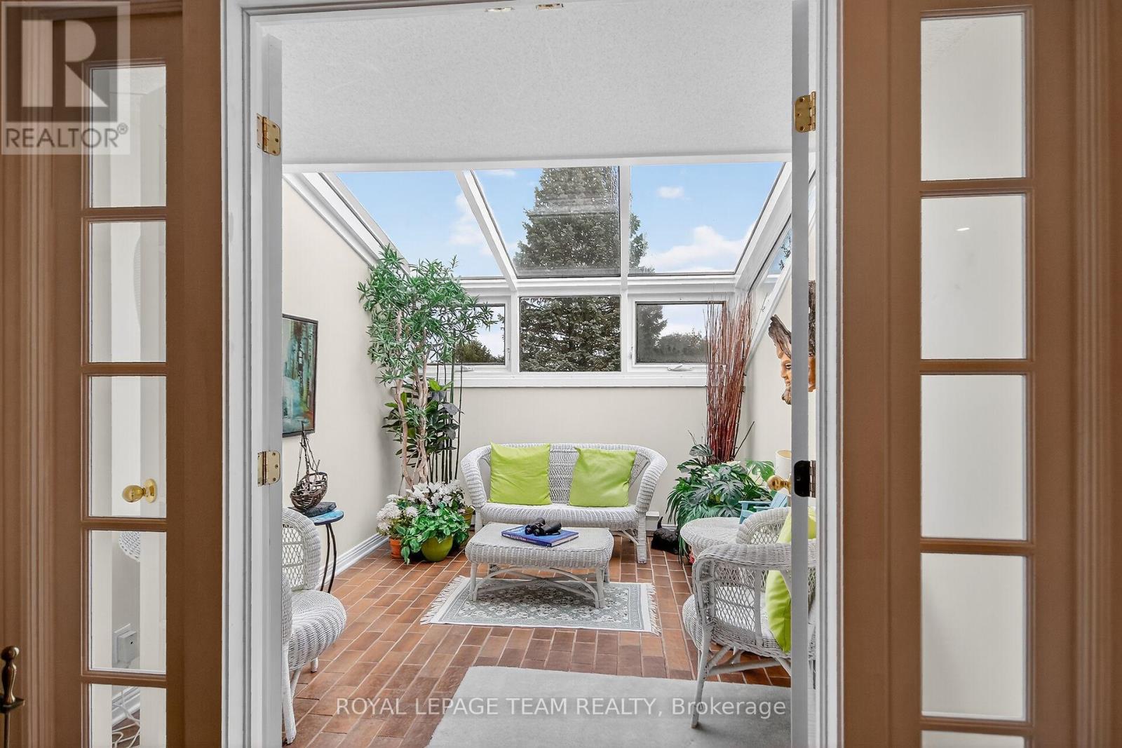 206 Stratas Court, Ottawa, Ontario  K2L 3K5 - Photo 16 - X12488406