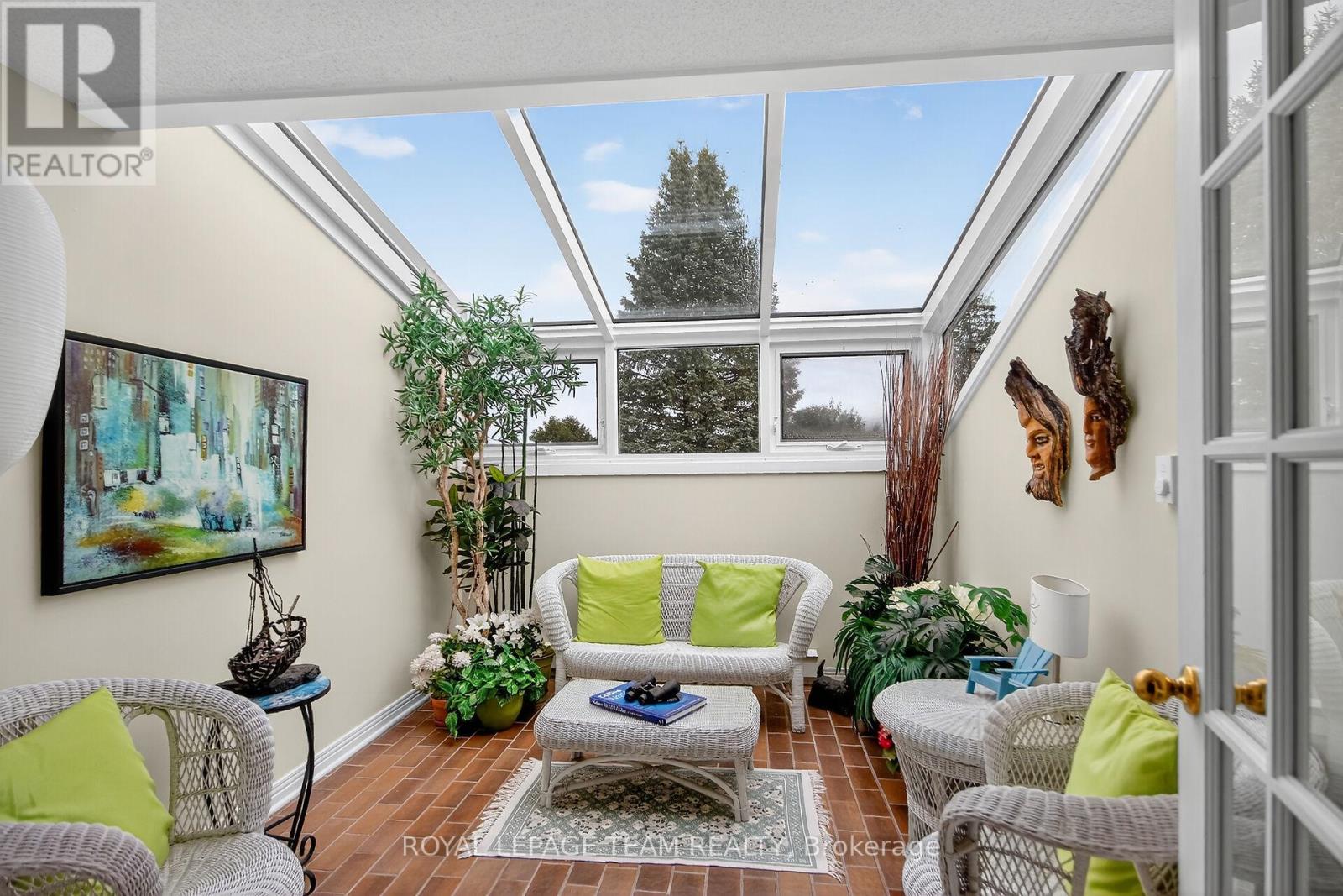 206 Stratas Court, Ottawa, Ontario  K2L 3K5 - Photo 17 - X12488406