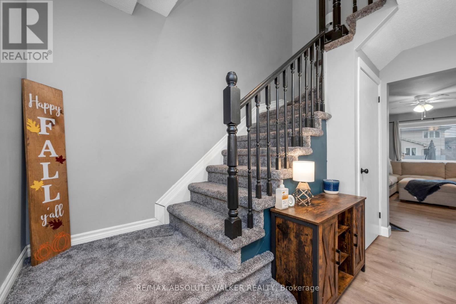 108 Cedarock Drive, Ottawa, Ontario  K2M 2H5 - Photo 19 - X12488580