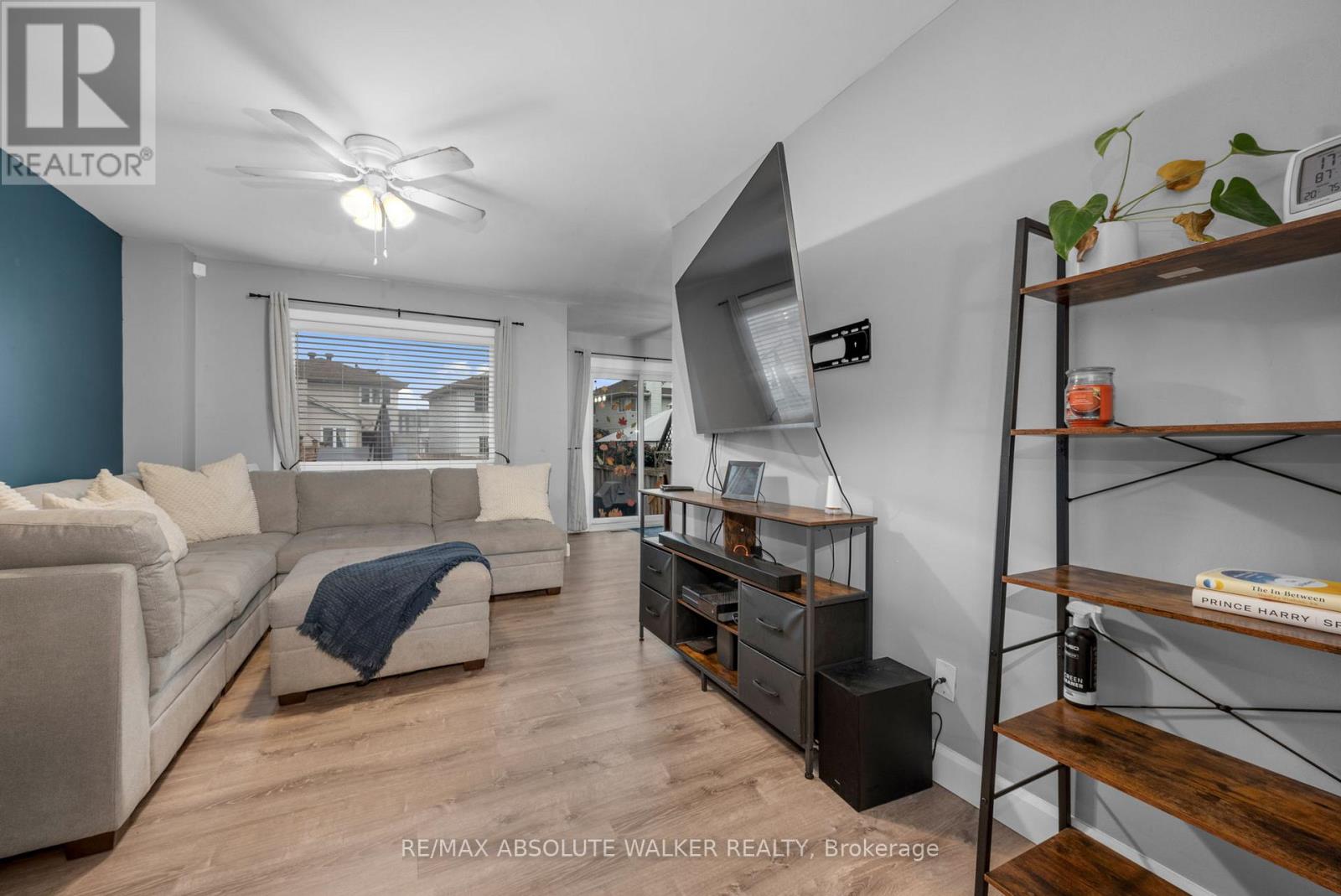 108 Cedarock Drive, Ottawa, Ontario  K2M 2H5 - Photo 7 - X12488580