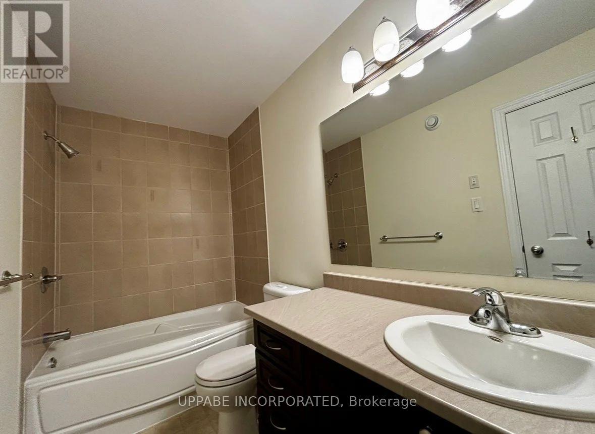 B - 289 Titanium Private, Ottawa, Ontario  K1C 0A5 - Photo 12 - X12488720