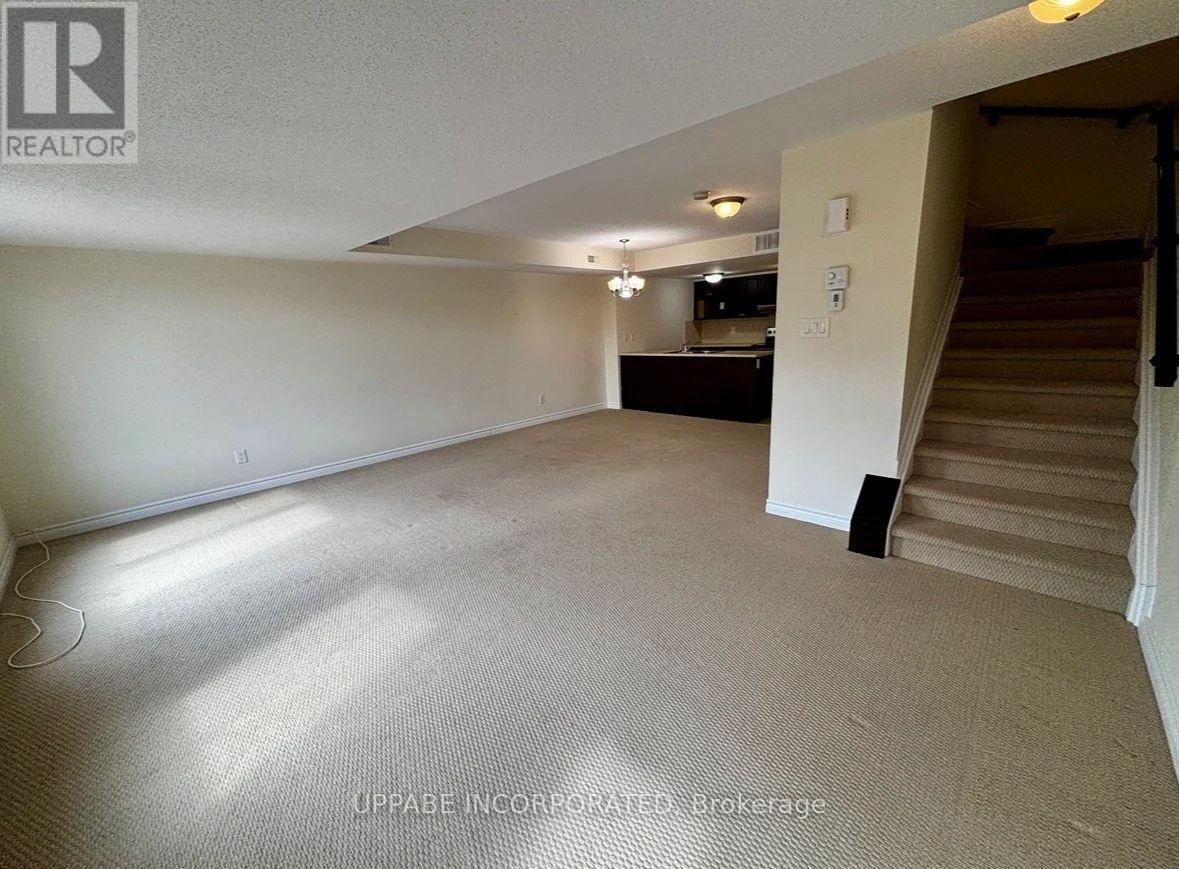 B - 289 Titanium Private, Ottawa, Ontario  K1C 0A5 - Photo 5 - X12488720