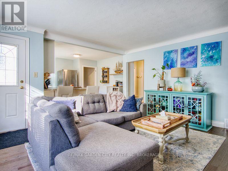 5 Hewko Street, St. Catharines (Fairview), Ontario  L2N 2E2 - Photo 19 - X12488000