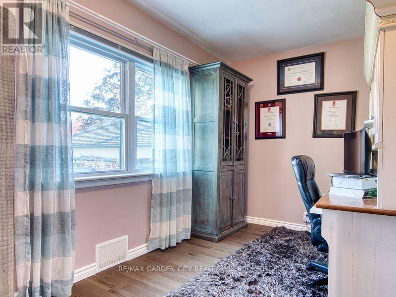 5 Hewko Street, St. Catharines (Fairview), Ontario  L2N 2E2 - Photo 26 - X12488000