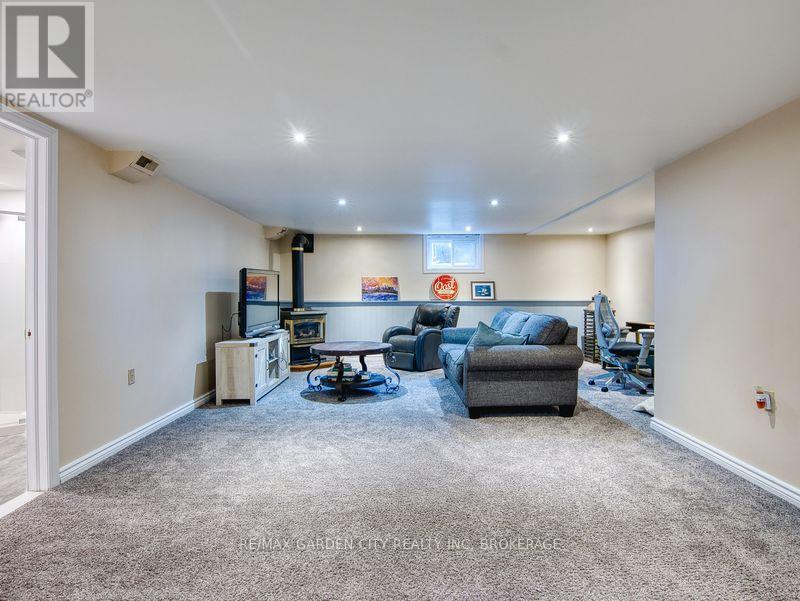 5 Hewko Street, St. Catharines (Fairview), Ontario  L2N 2E2 - Photo 31 - X12488000