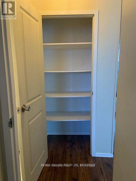 609 - 365 Geneva St Street, St. Catharines, Ontario  L2N 5S7 - Photo 5 - X12488104