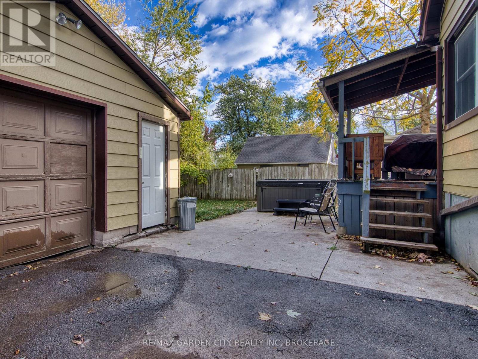 809 Steele Street, Port Colborne, Ontario  L3K 4Z5 - Photo 32 - X12488174