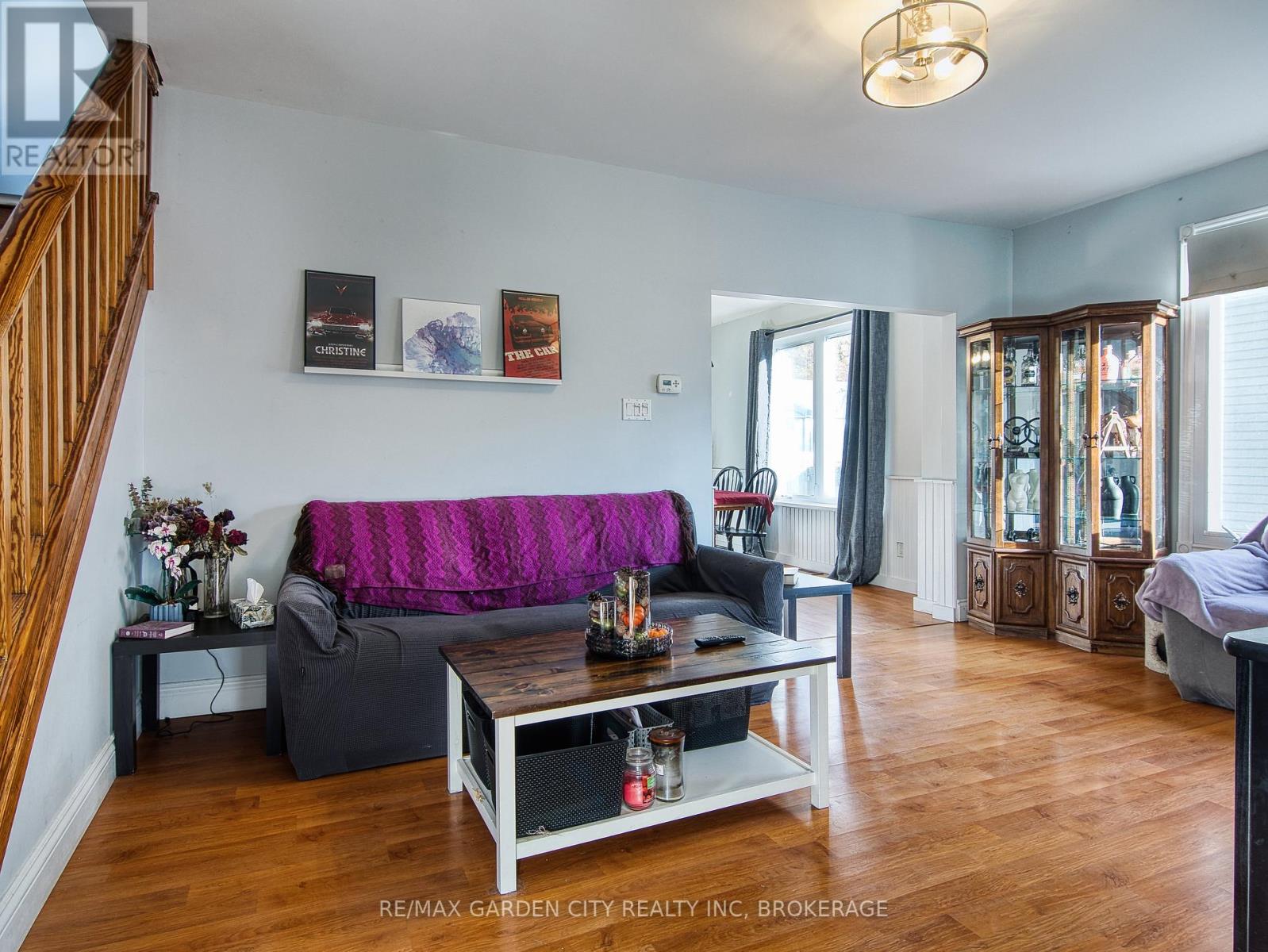 809 Steele Street, Port Colborne, Ontario  L3K 4Z5 - Photo 9 - X12488174