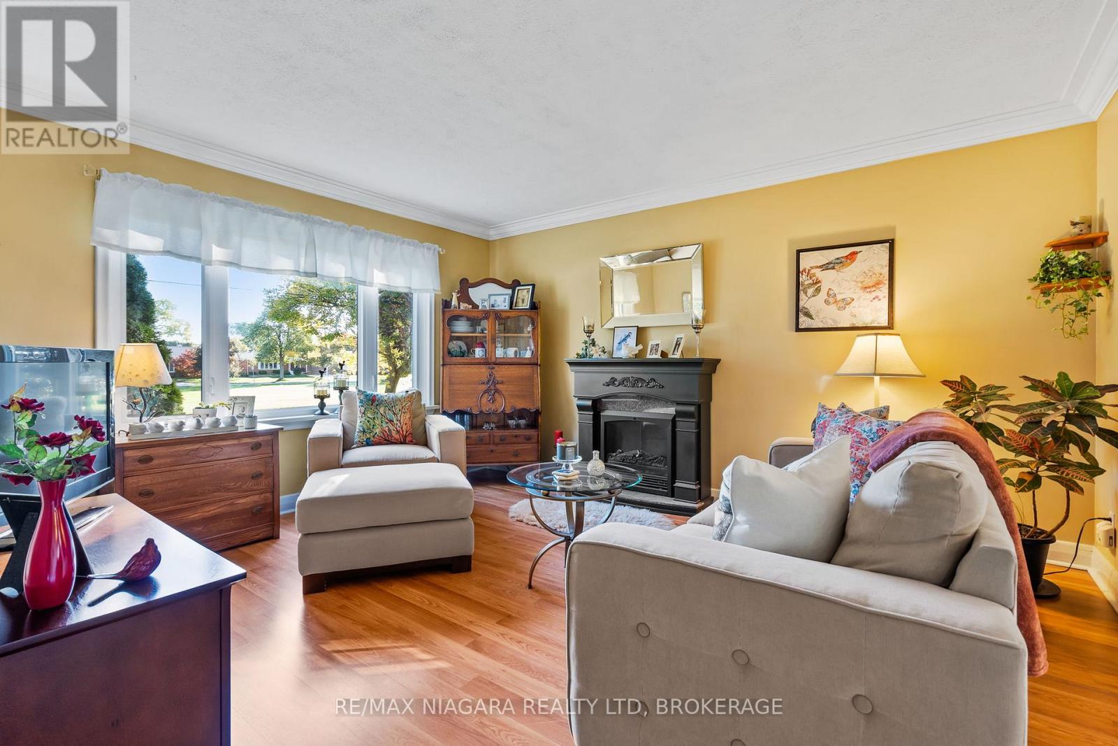 85 Golden Boulevard W, Welland, Ontario  L3B 1H8 - Photo 11 - X12488318