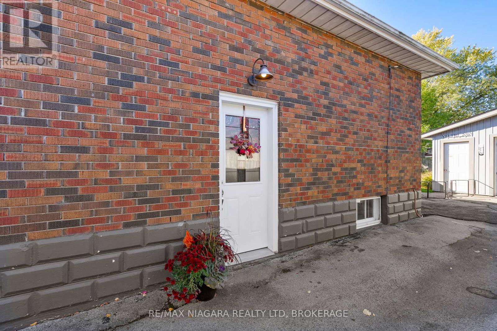 85 Golden Boulevard W, Welland, Ontario  L3B 1H8 - Photo 29 - X12488318