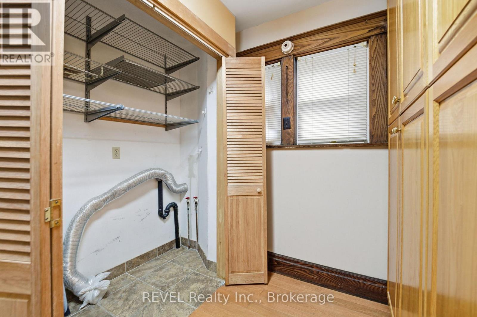 4988 Morrison Street, Niagara Falls, Ontario  L2E 2C6 - Photo 14 - X12488858