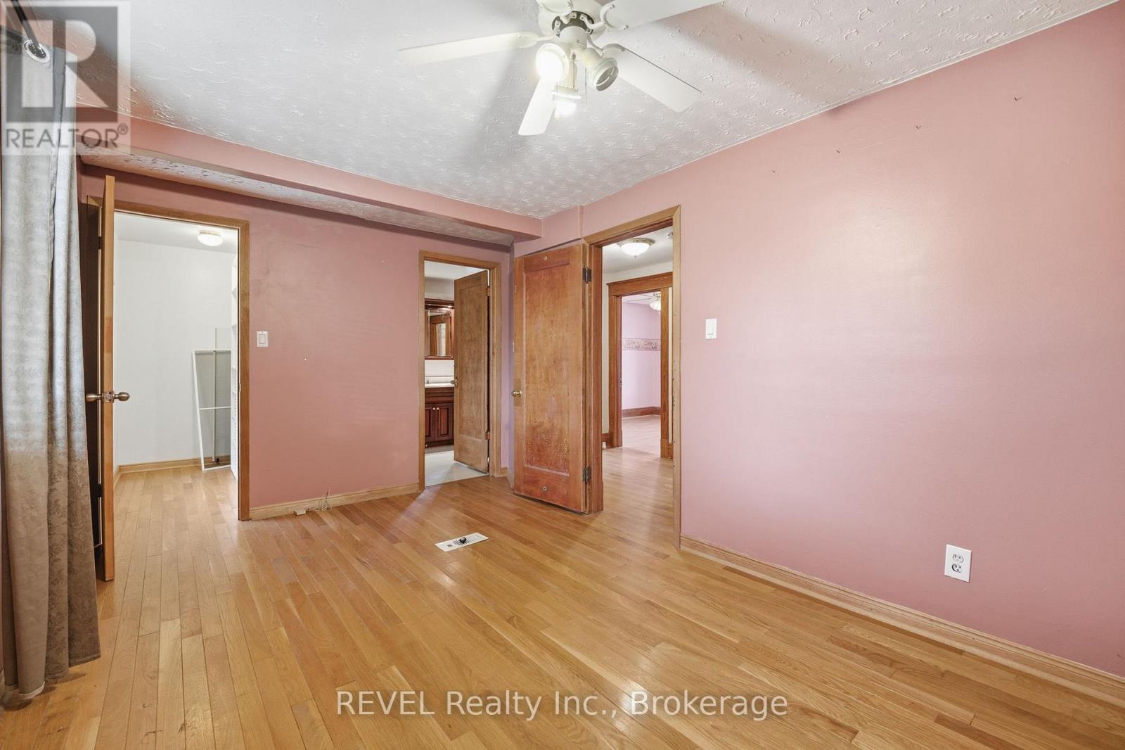 4988 Morrison Street, Niagara Falls, Ontario  L2E 2C6 - Photo 23 - X12488858