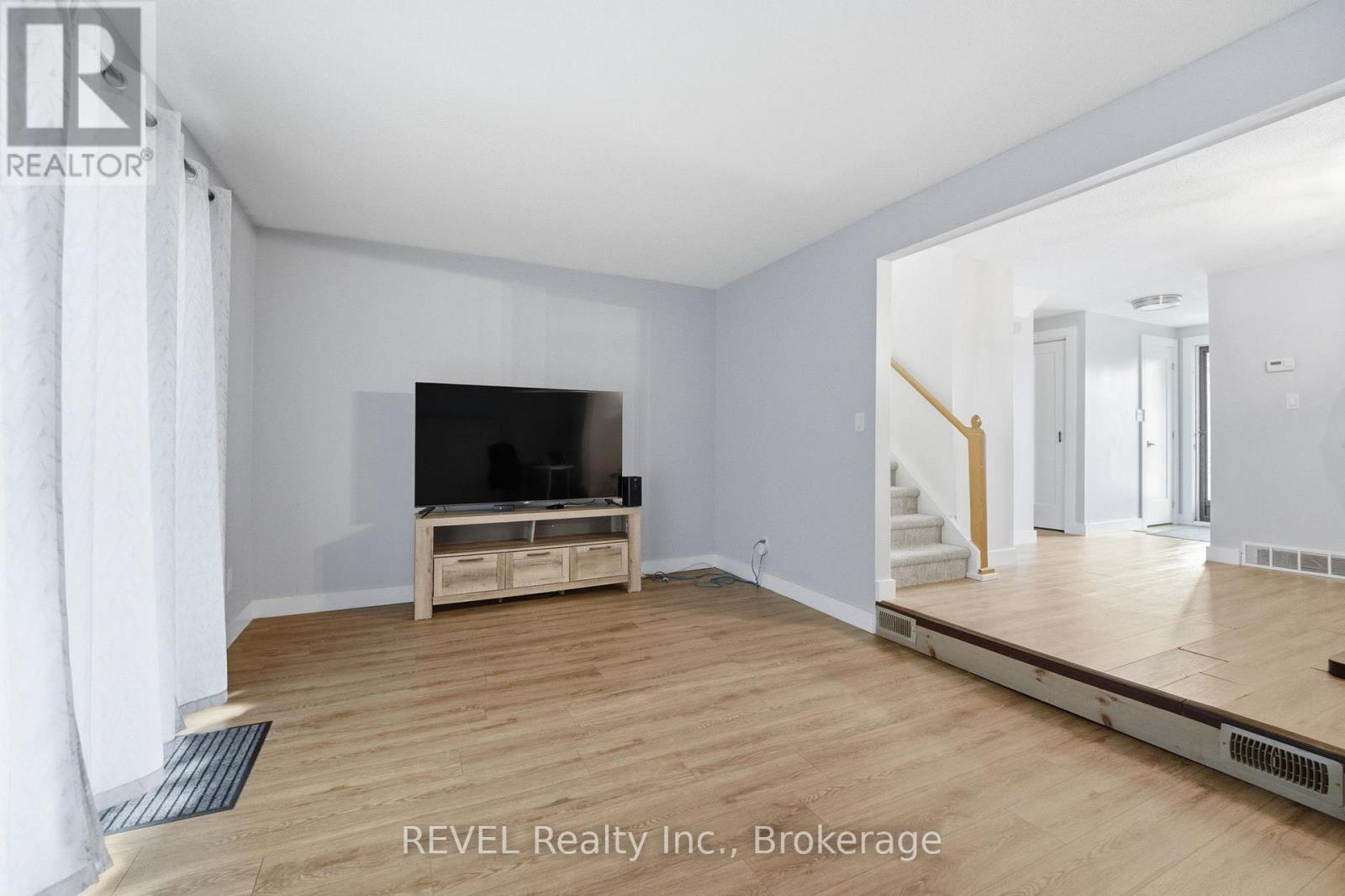 106 - 50 Lakeshore Road, St. Catharines, Ontario  L2N 6P8 - Photo 11 - X12488862