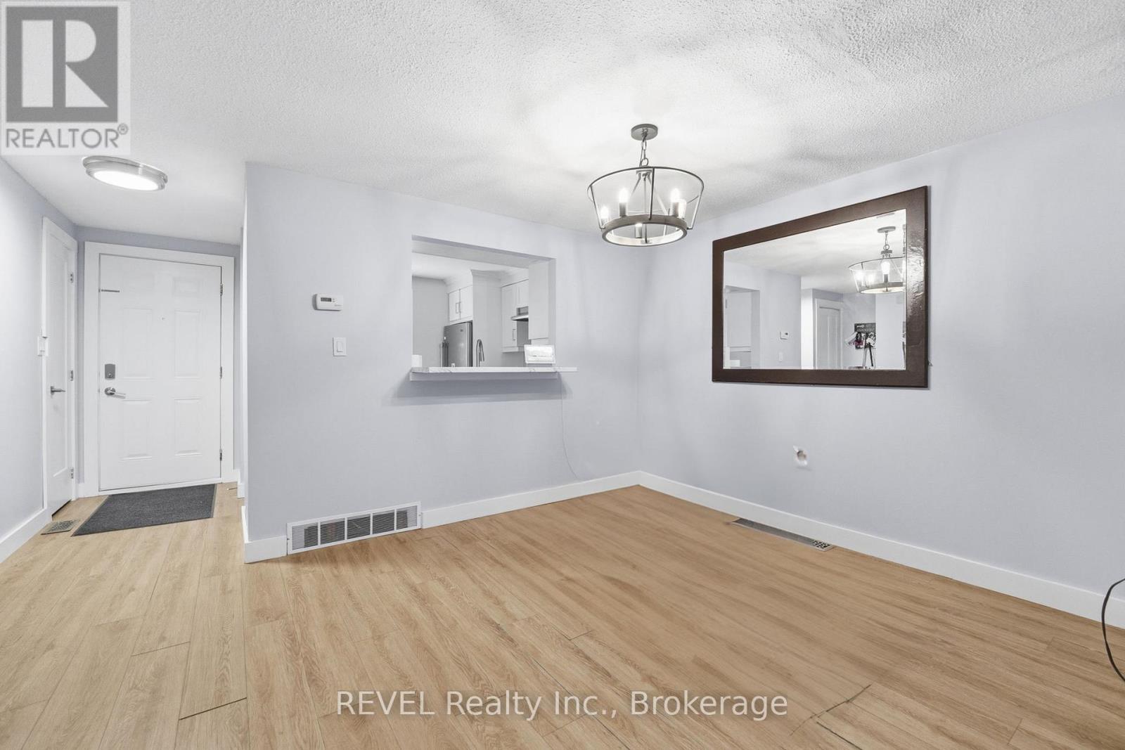 106 - 50 Lakeshore Road, St. Catharines, Ontario  L2N 6P8 - Photo 12 - X12488862