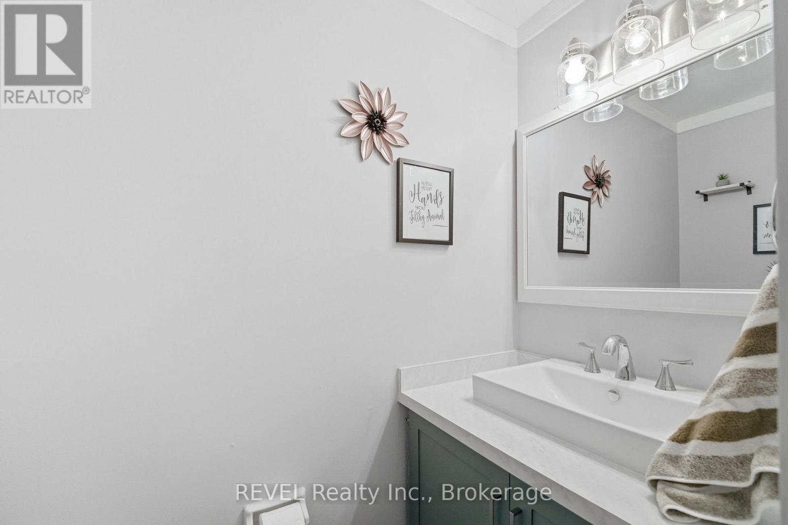 106 - 50 Lakeshore Road, St. Catharines, Ontario  L2N 6P8 - Photo 13 - X12488862